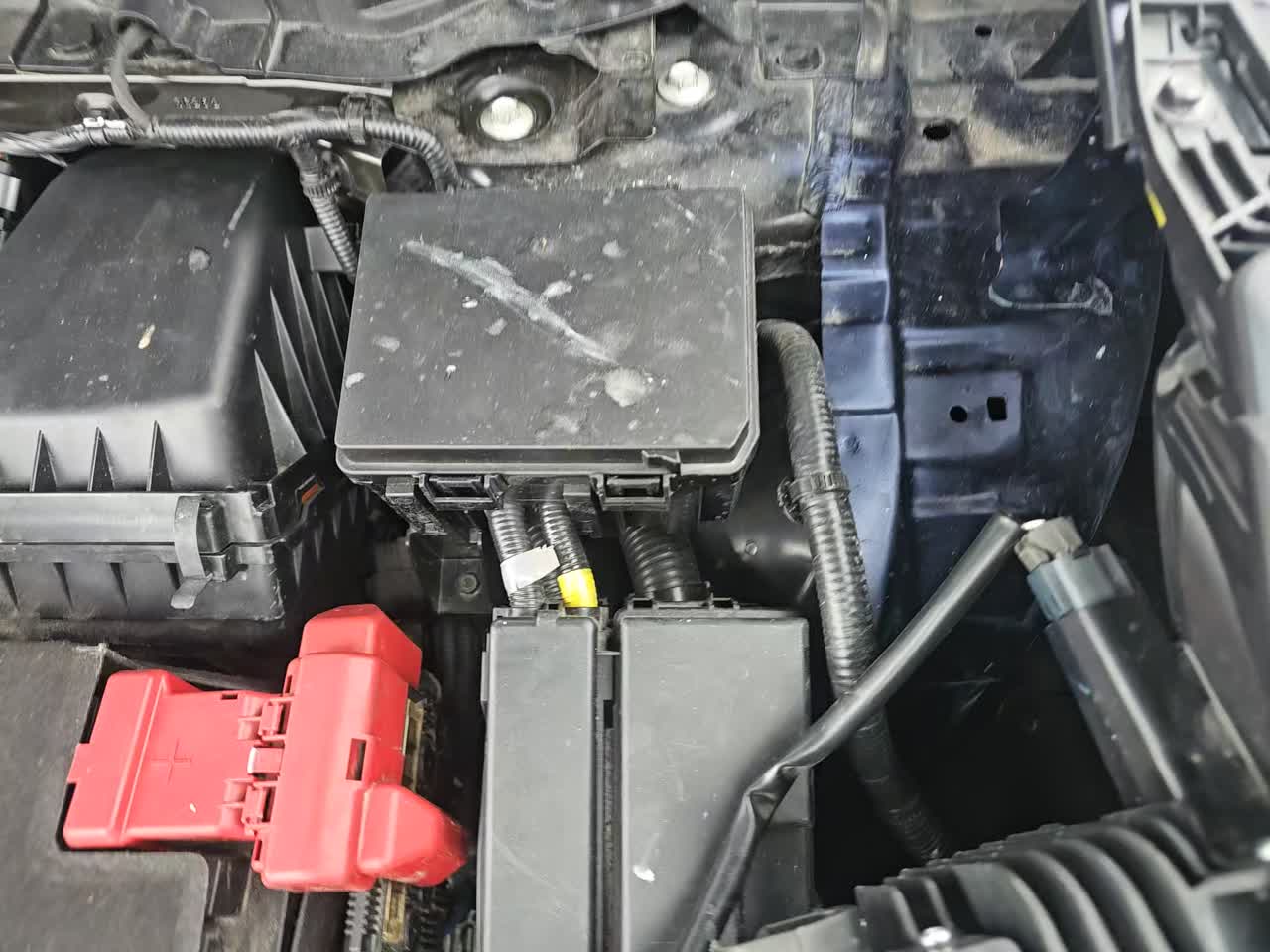 2024 Nissan Pathfinder SV FWD