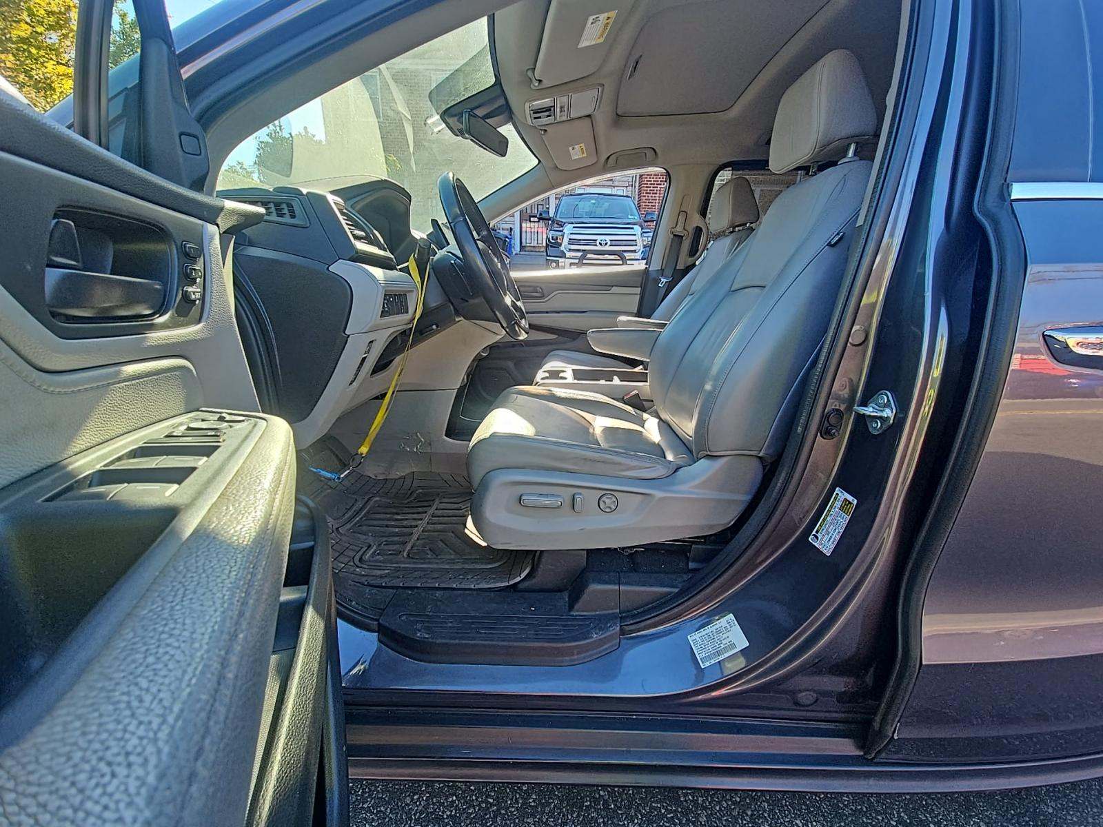 2019 Honda Odyssey EX-L FWD