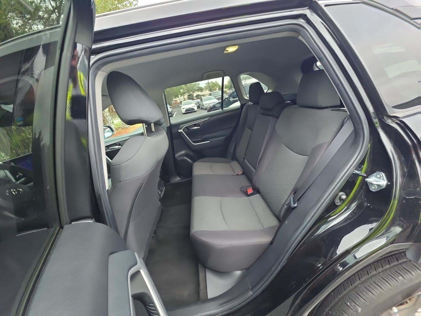 2023 Toyota RAV4 XLE AWD