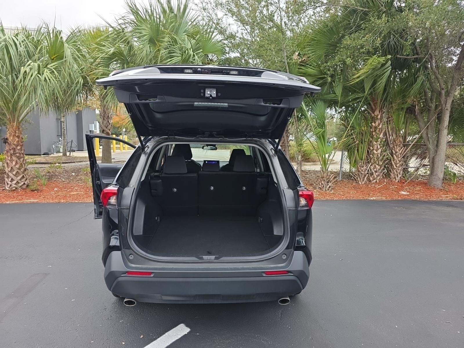 2023 Toyota RAV4 XLE AWD