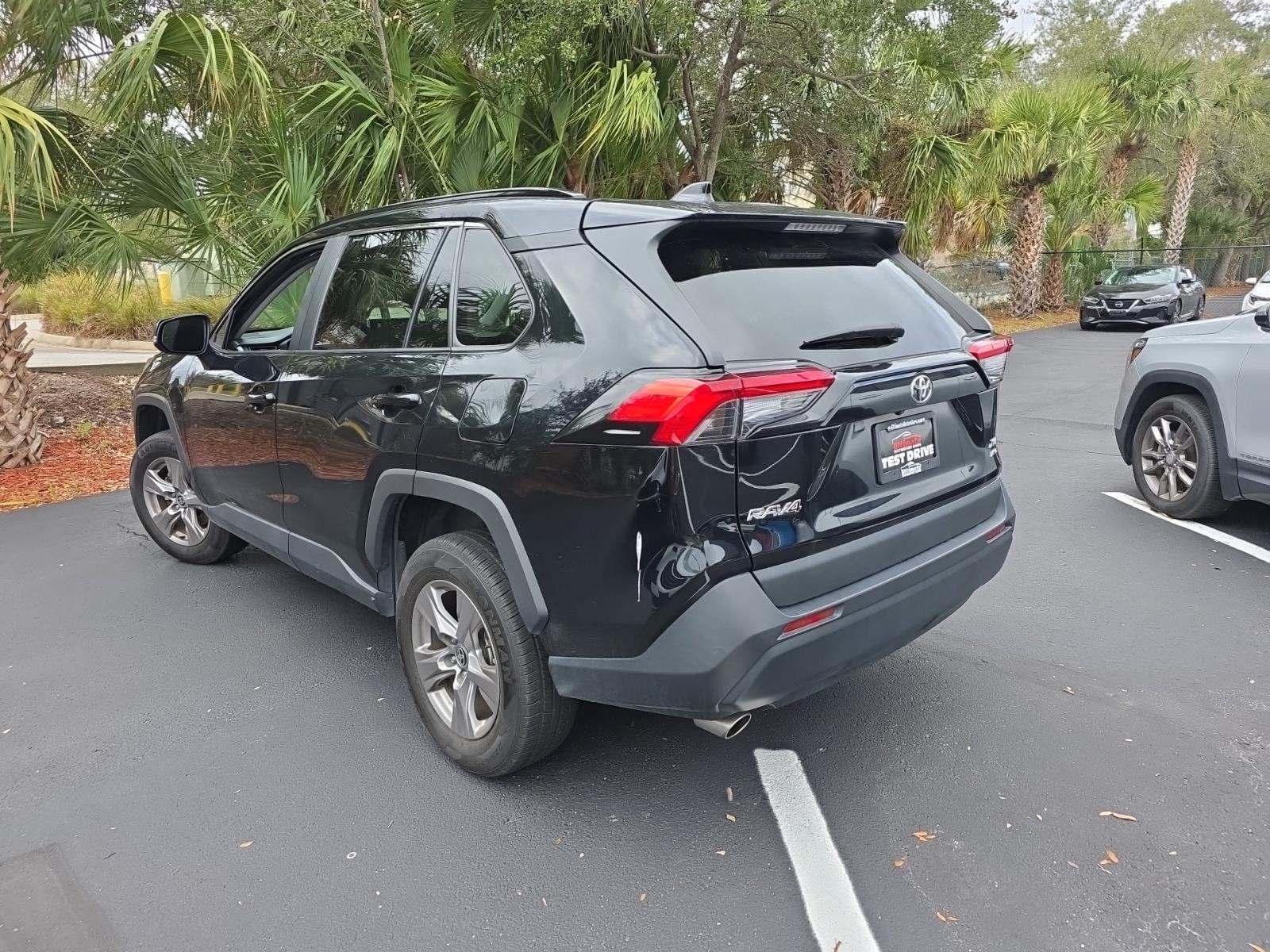 2023 Toyota RAV4 XLE AWD