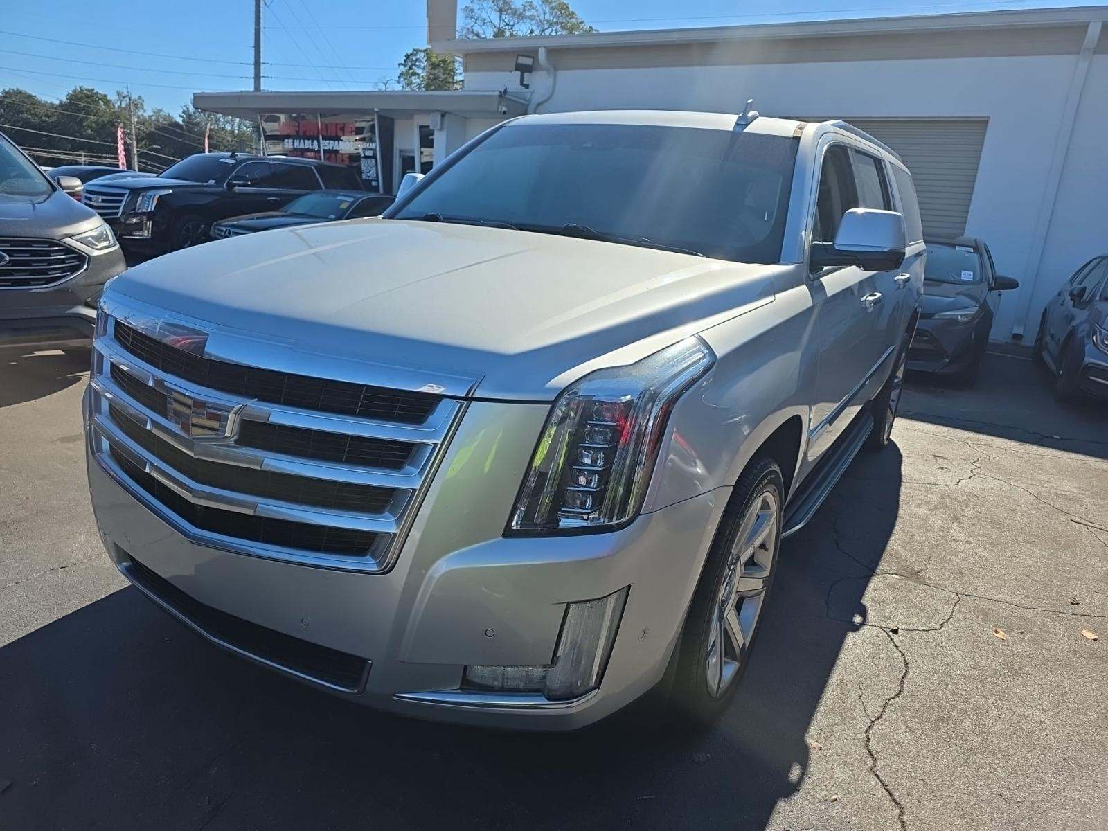 2019 Cadillac Escalade ESV Luxury RWD