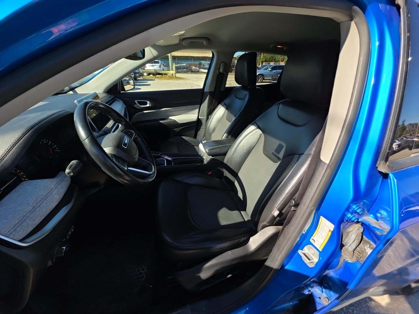 2022 Jeep Compass Latitude FWD