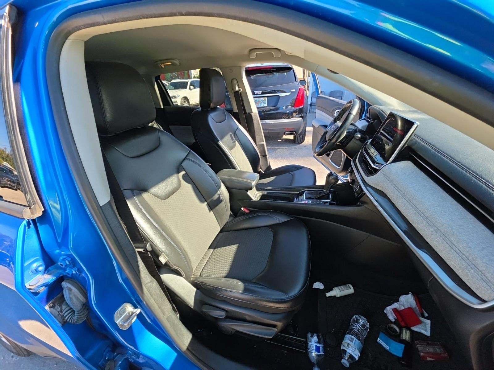 2022 Jeep Compass Latitude FWD