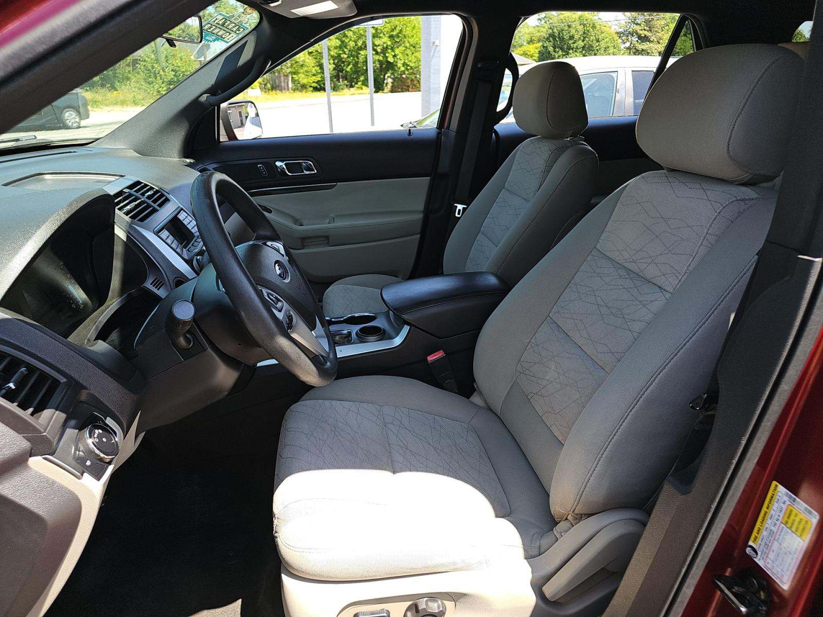 FORD EXPLORER - 6
