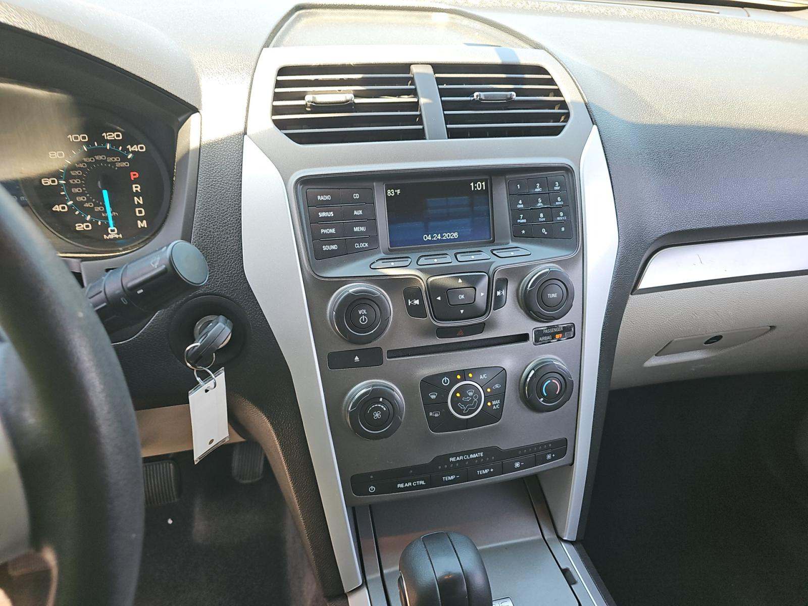 FORD EXPLORER - 10