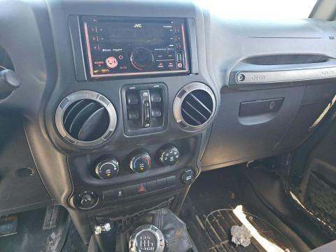 JEEP UNLIMITED SPORT - 10