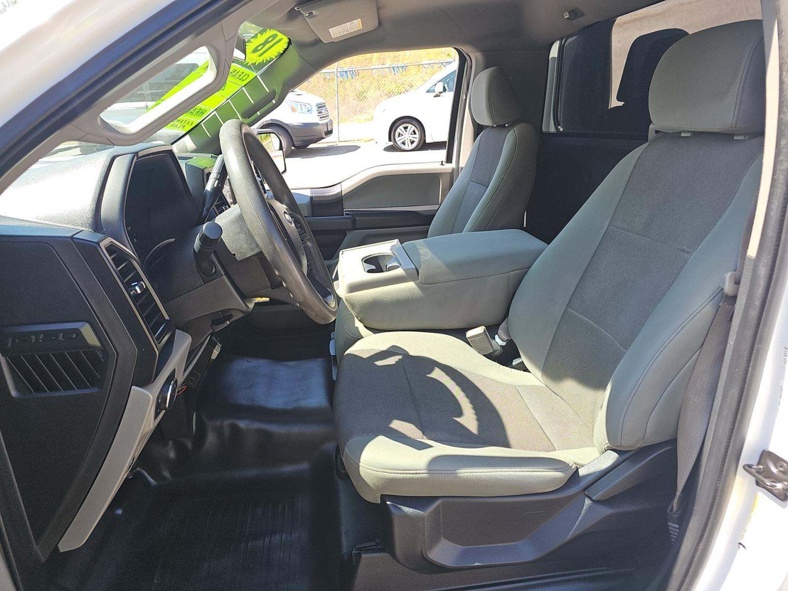 FORD F-150 - 6