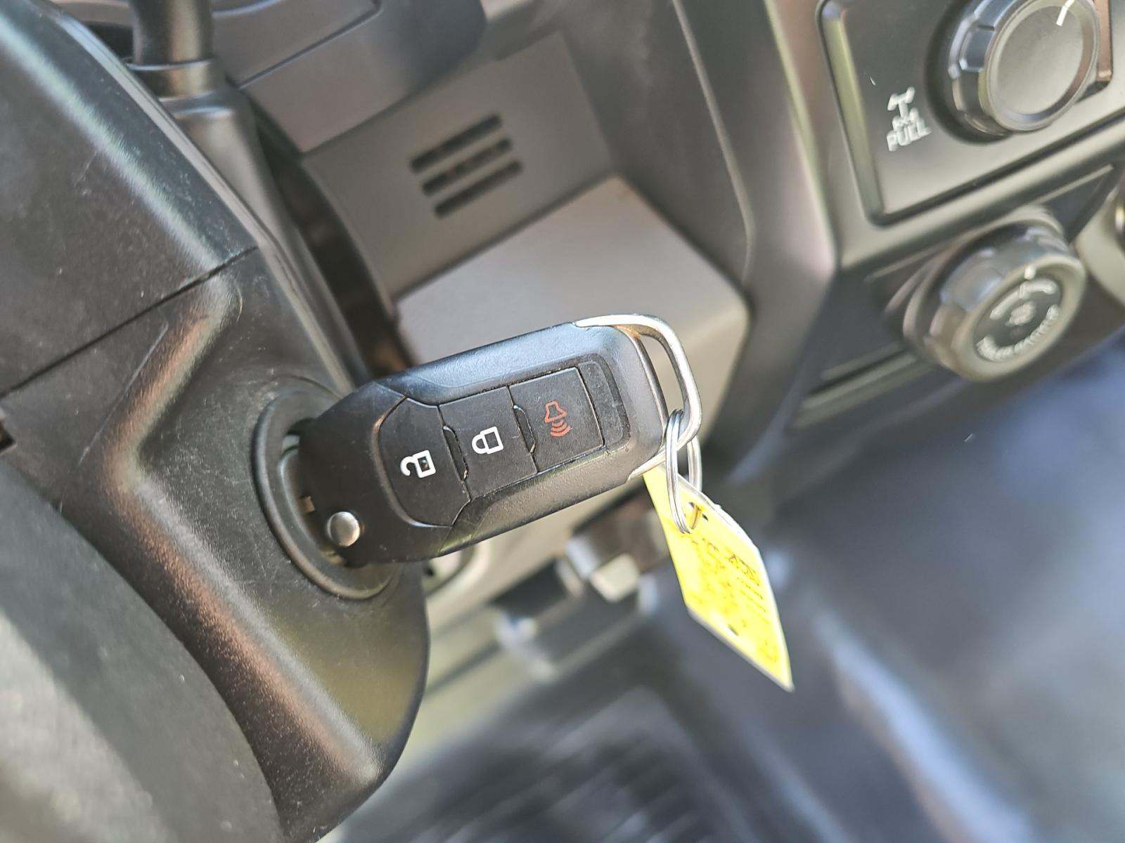 FORD F-150 - 8
