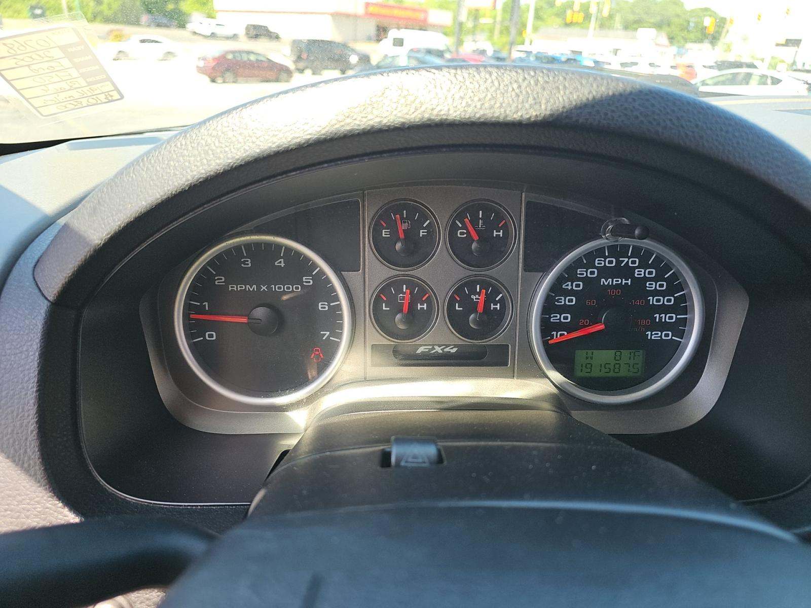 FORD F-150 - 9
