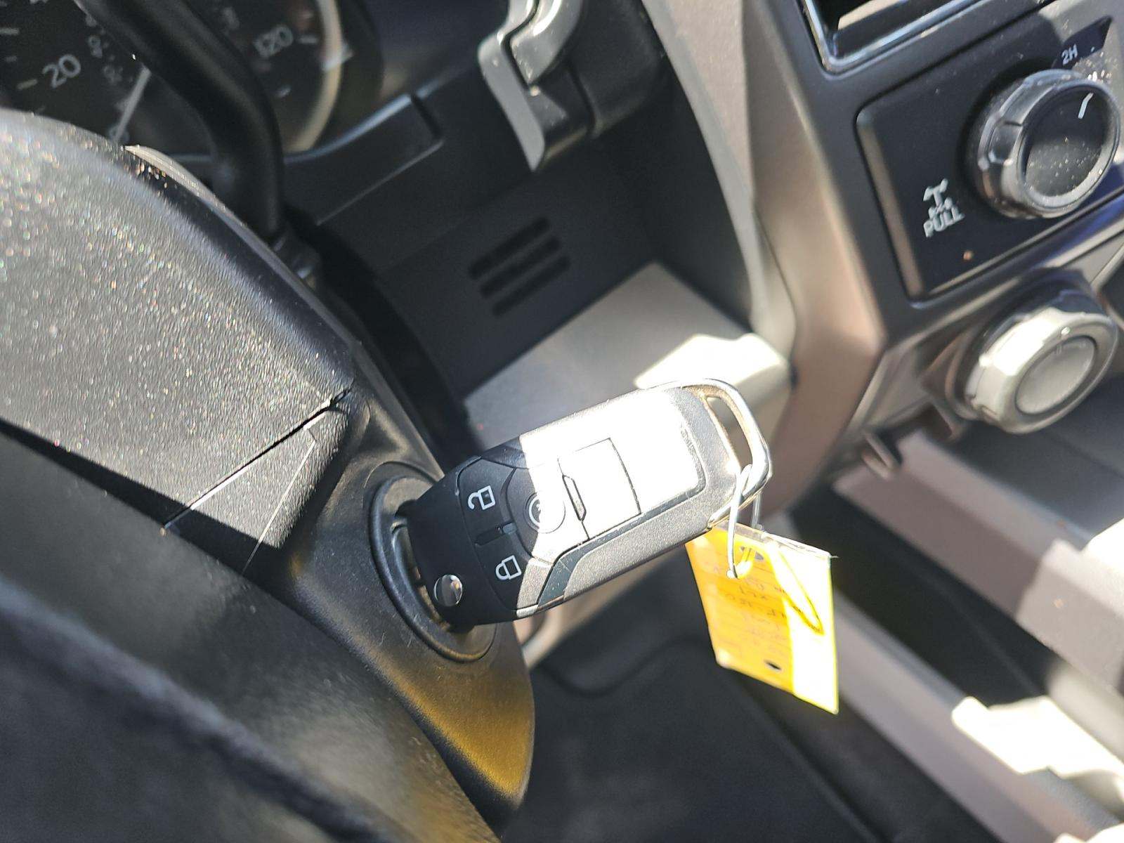 FORD F-150 - 8