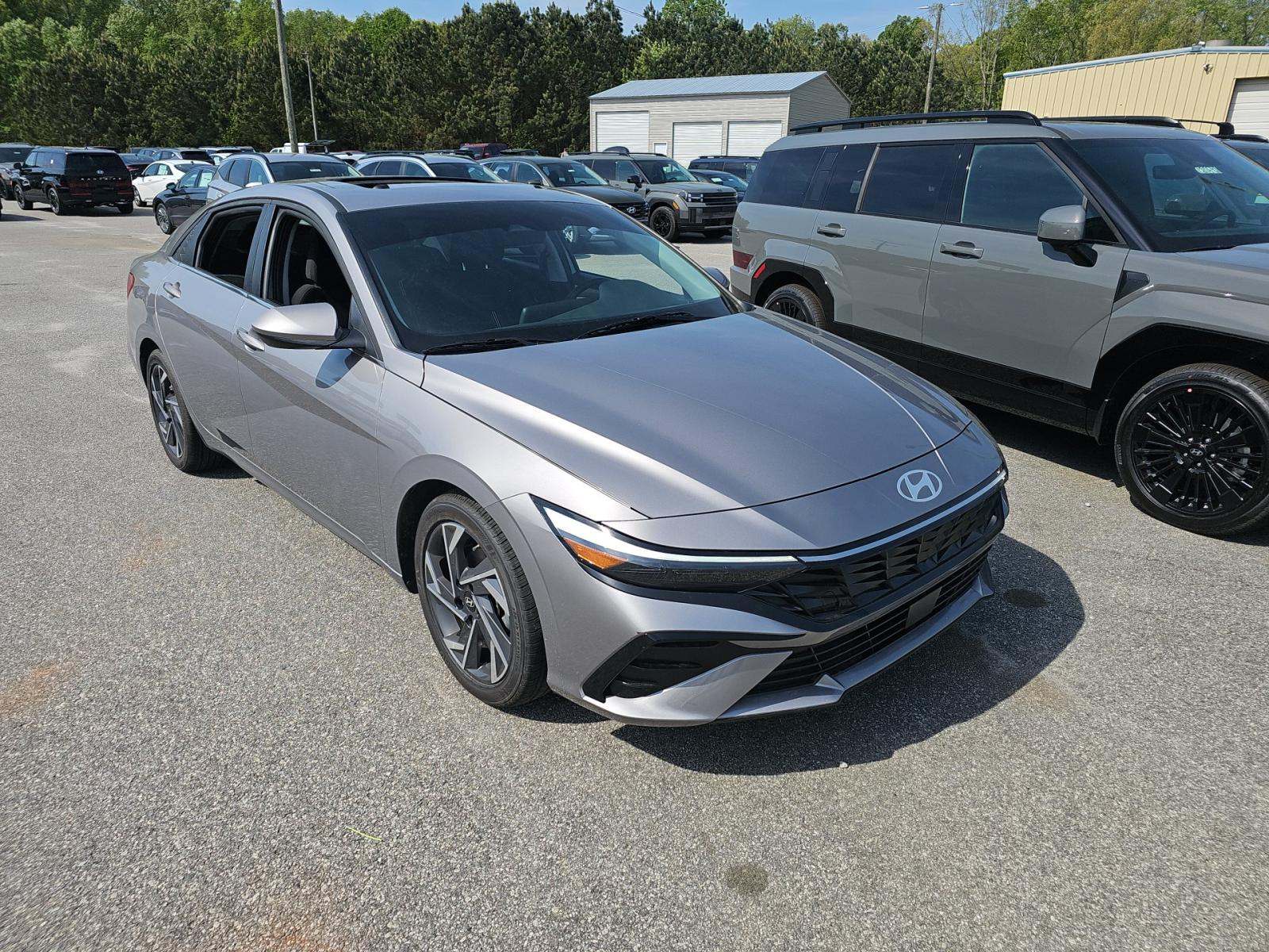 HYUNDAI SEL CONVENIENCE - 4