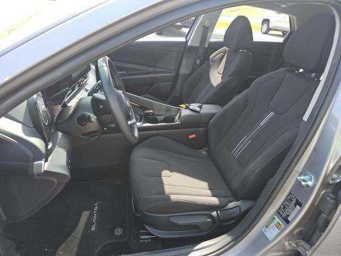 HYUNDAI SEL CONVENIENCE - 6