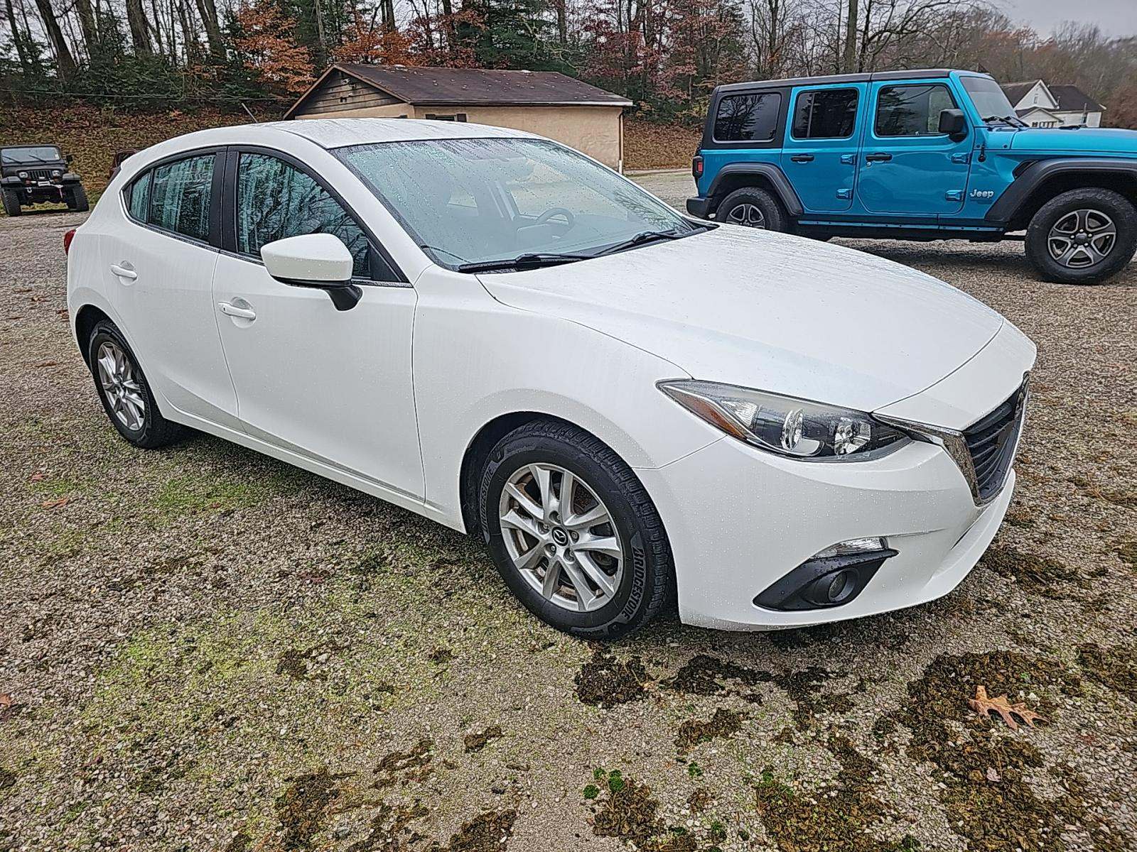 2015 MAZDA MAZDA3 i Touring FWD
