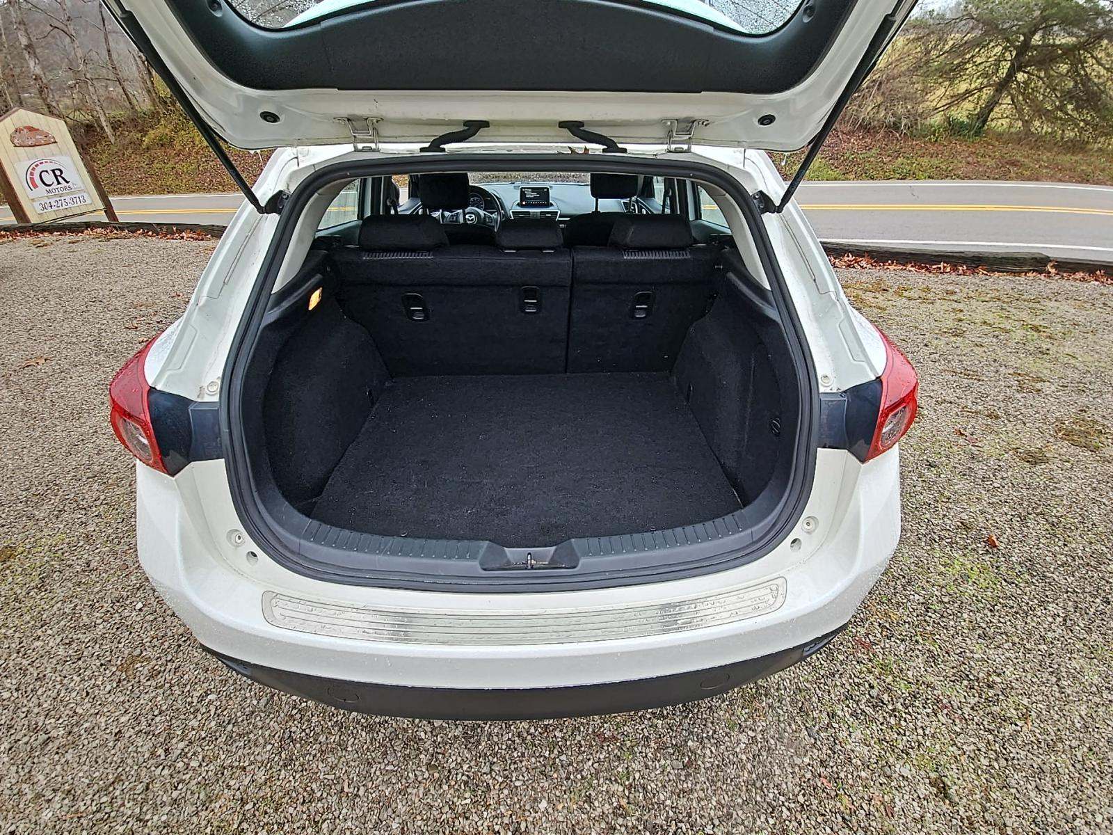 2015 MAZDA MAZDA3 i Touring FWD