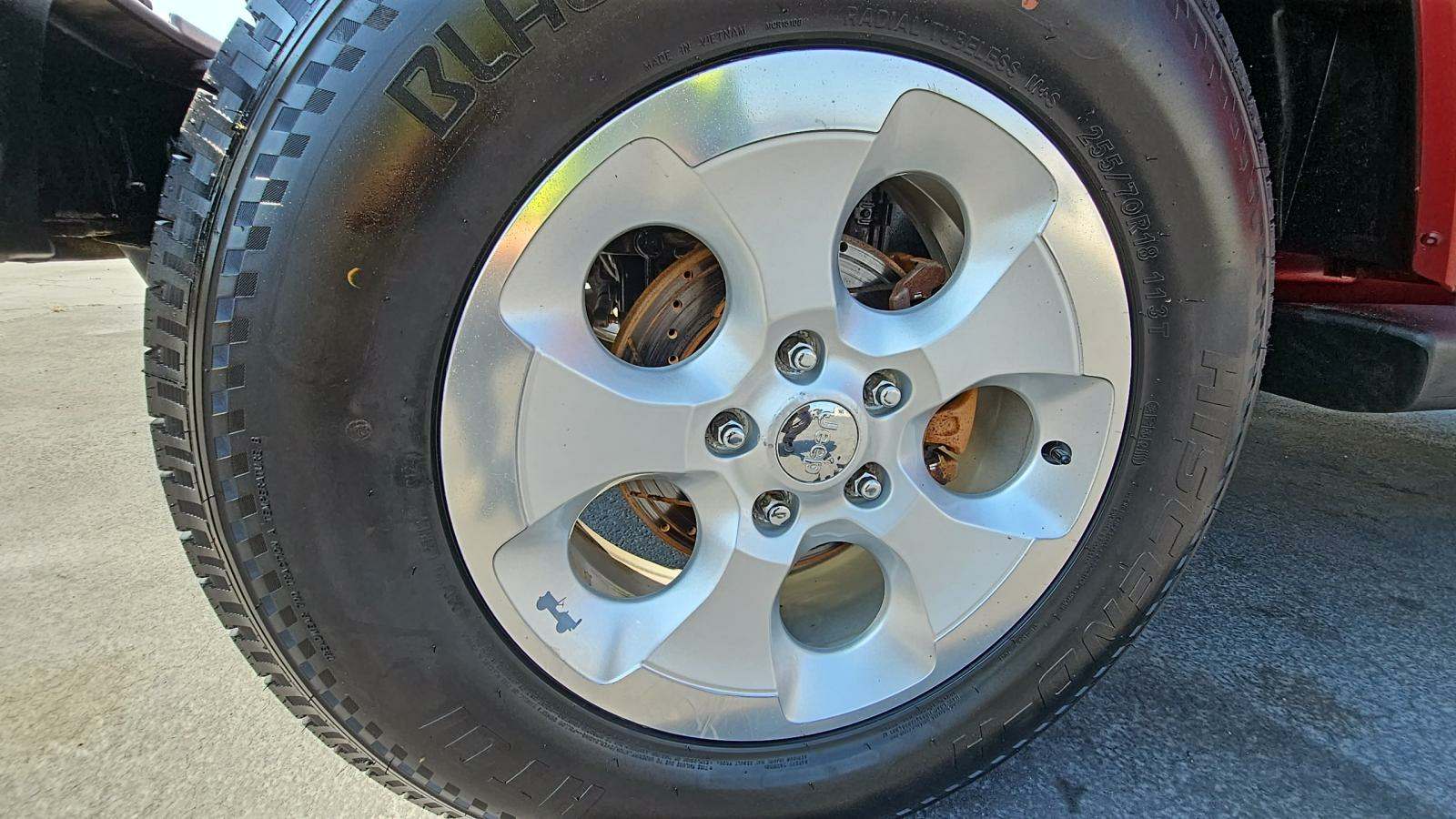 2013 Jeep Wrangler Sahara AWD