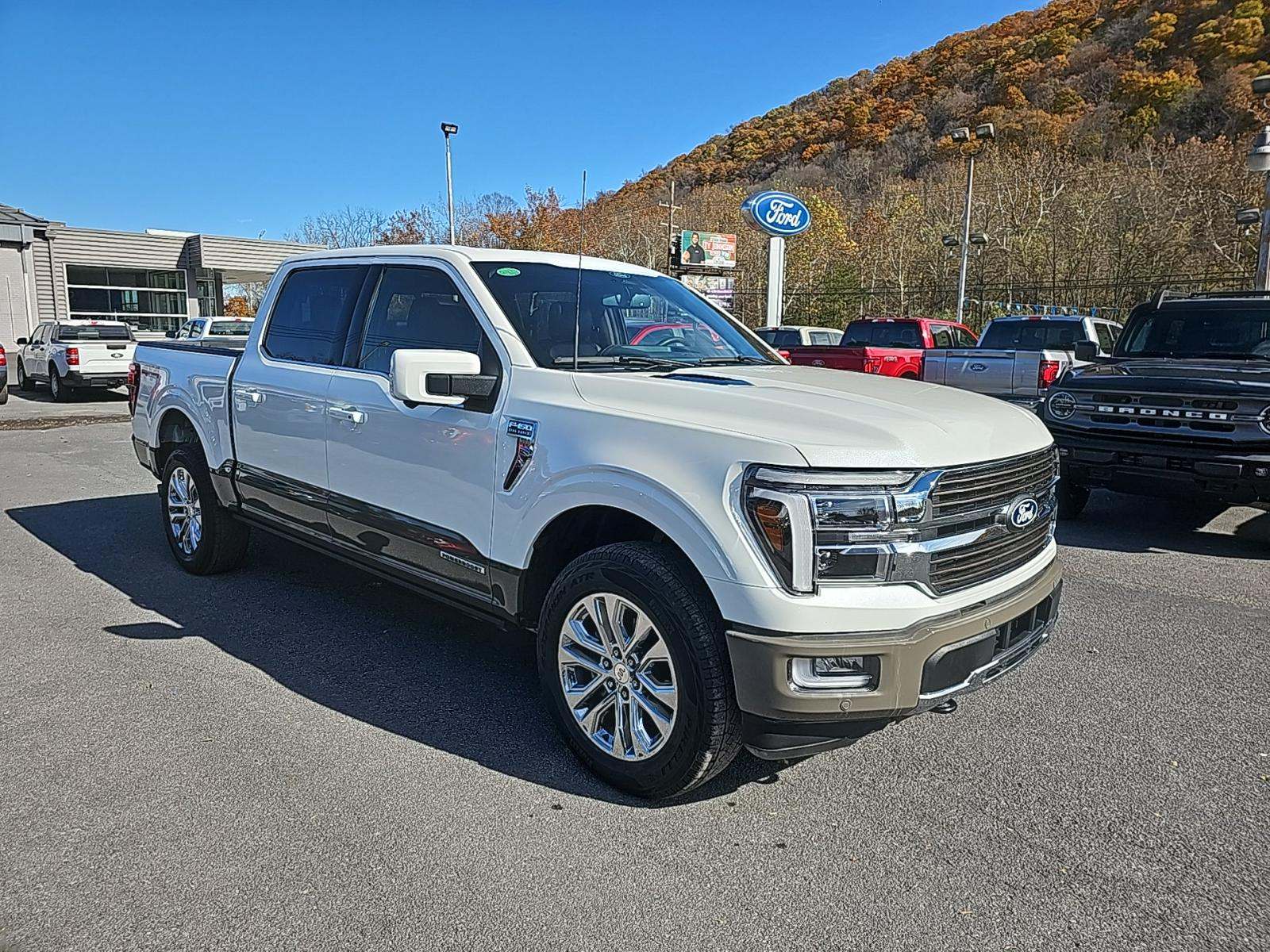 2025 Ford F-150 Hybrid King Ranch AWD