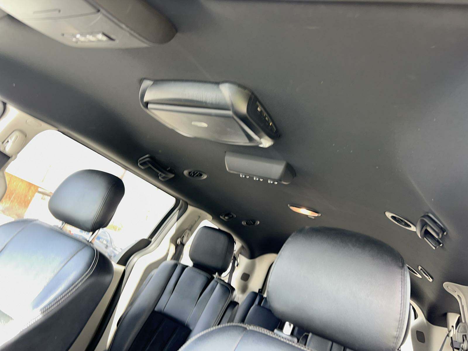 2017 Dodge Grand Caravan SXT FWD