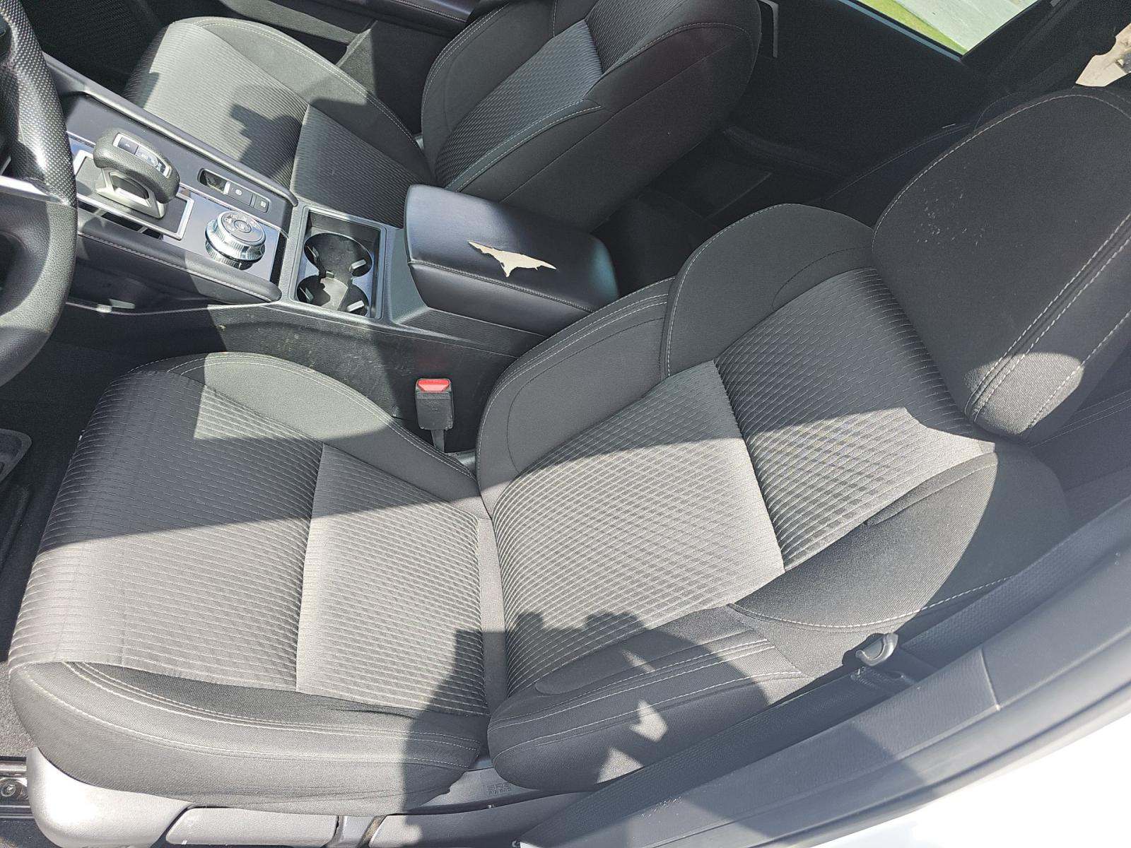 2023 Mitsubishi Outlander ES FWD