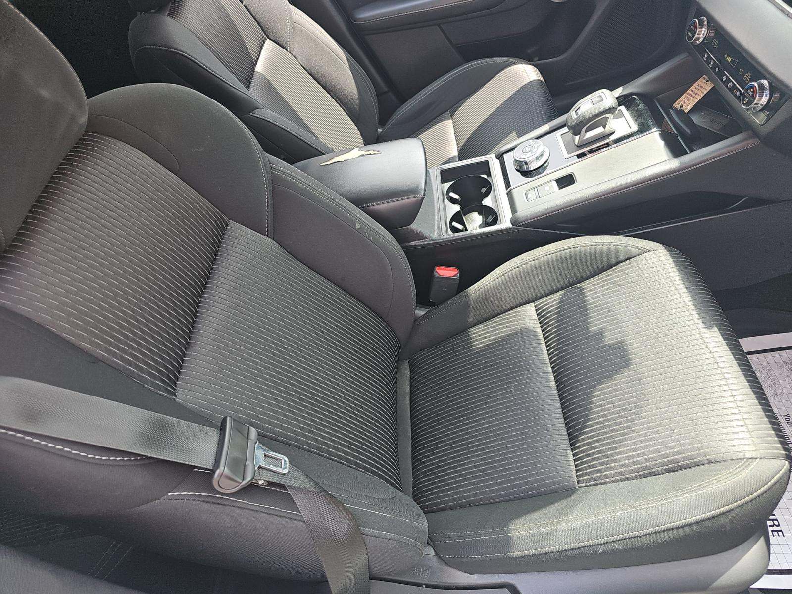 2023 Mitsubishi Outlander ES FWD