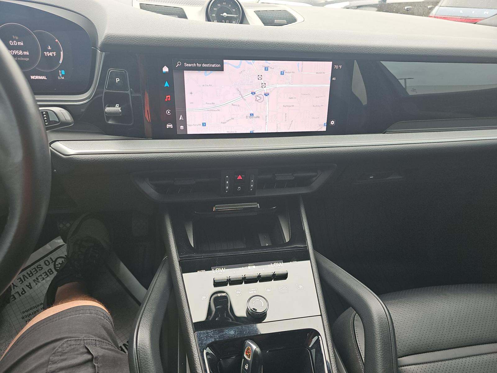 PORSCHE CAYENNE - 6