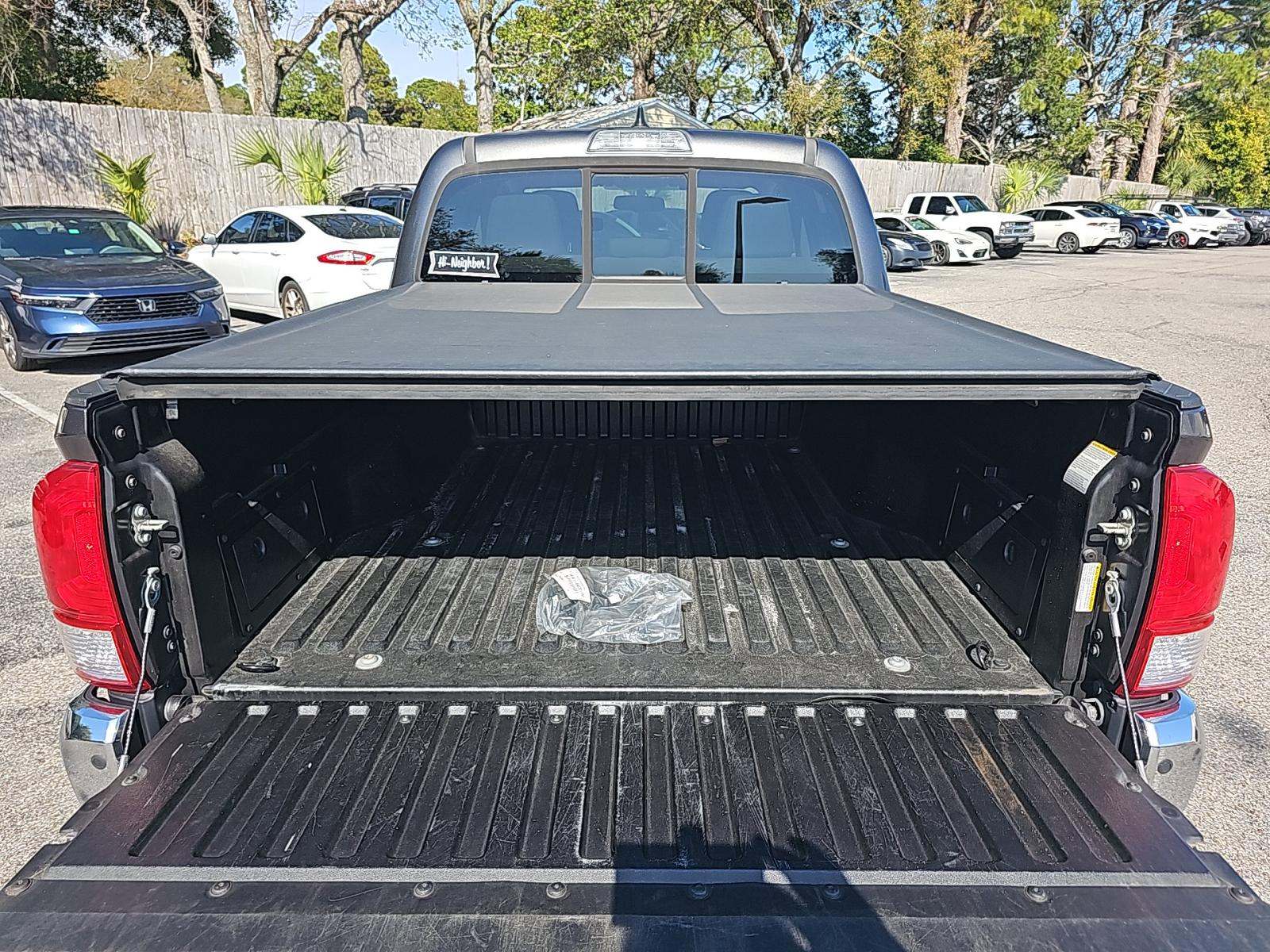 2017 Toyota Tacoma SR5 RWD