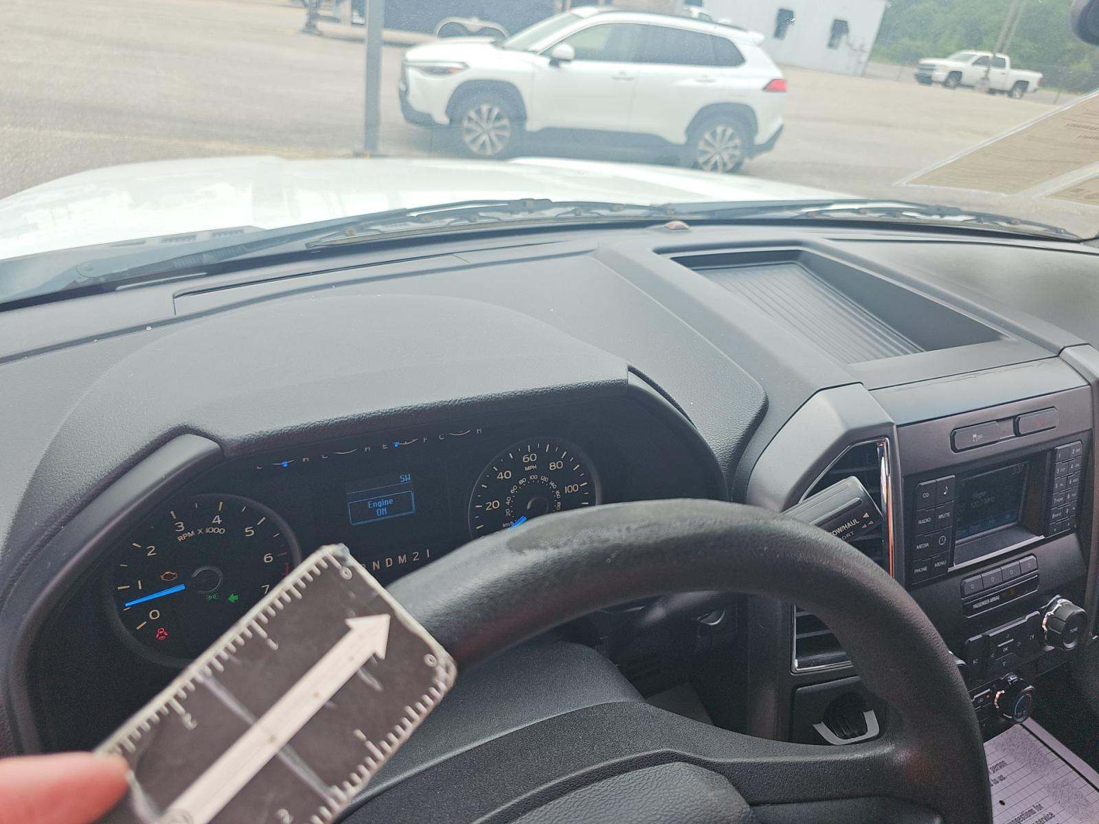2015 Ford F-150 XLT RWD