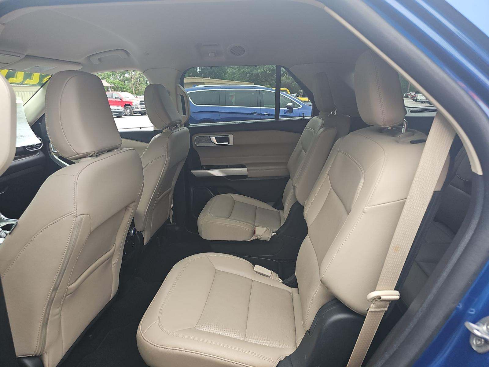 FORD EXPLORER - 9