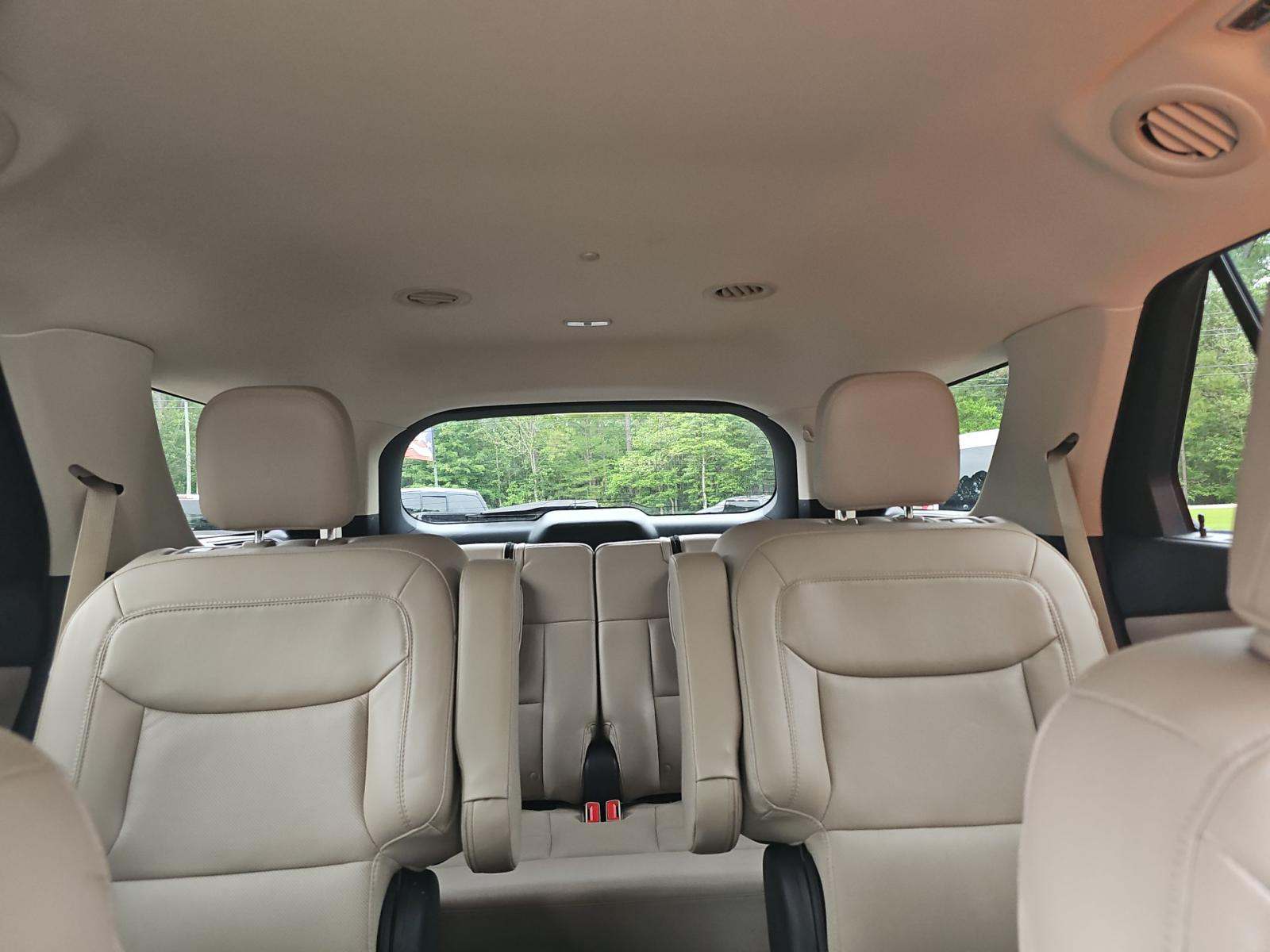 FORD EXPLORER - 7