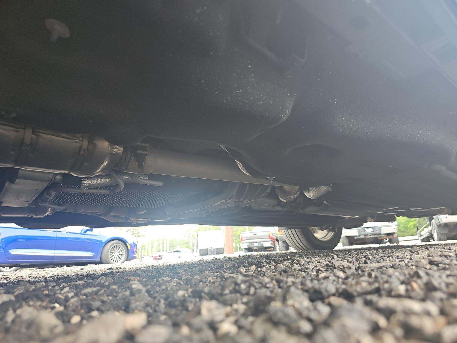 FORD EXPLORER - 3
