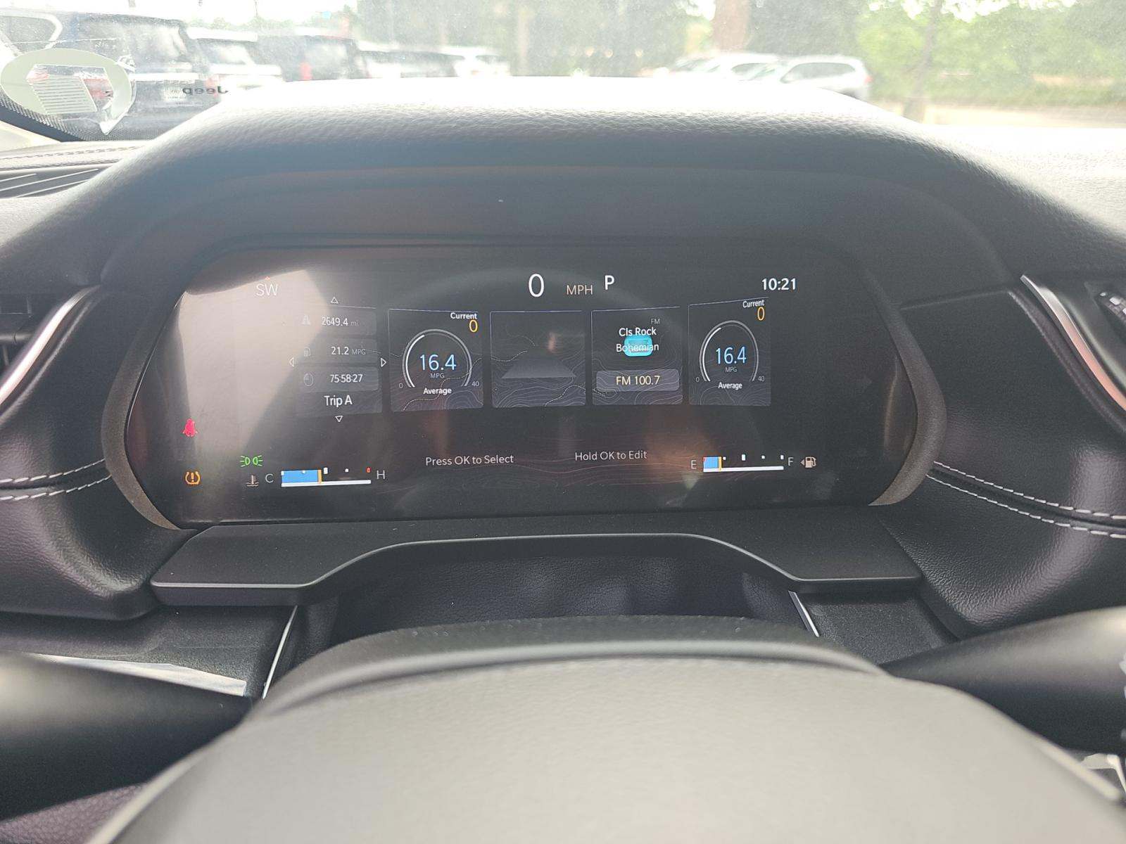 2022 Jeep Grand Cherokee Laredo AWD