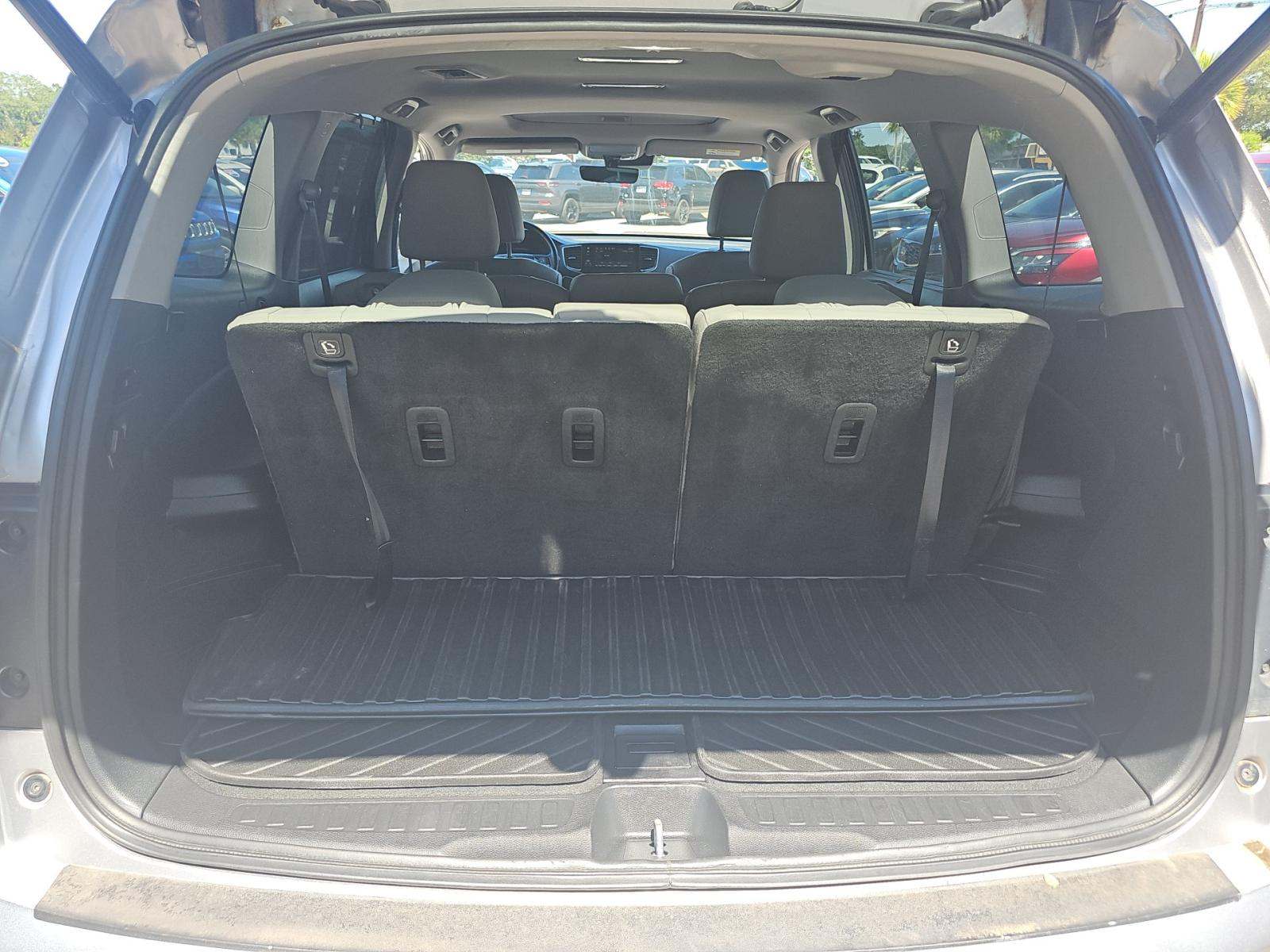 2021 Honda Pilot Special Edition FWD