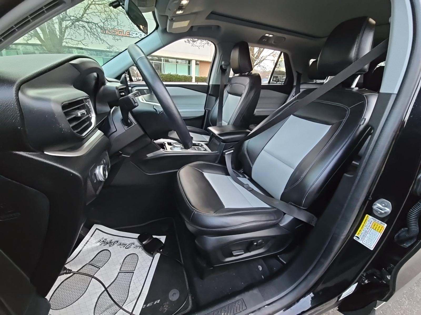 2022 Ford Explorer XLT AWD