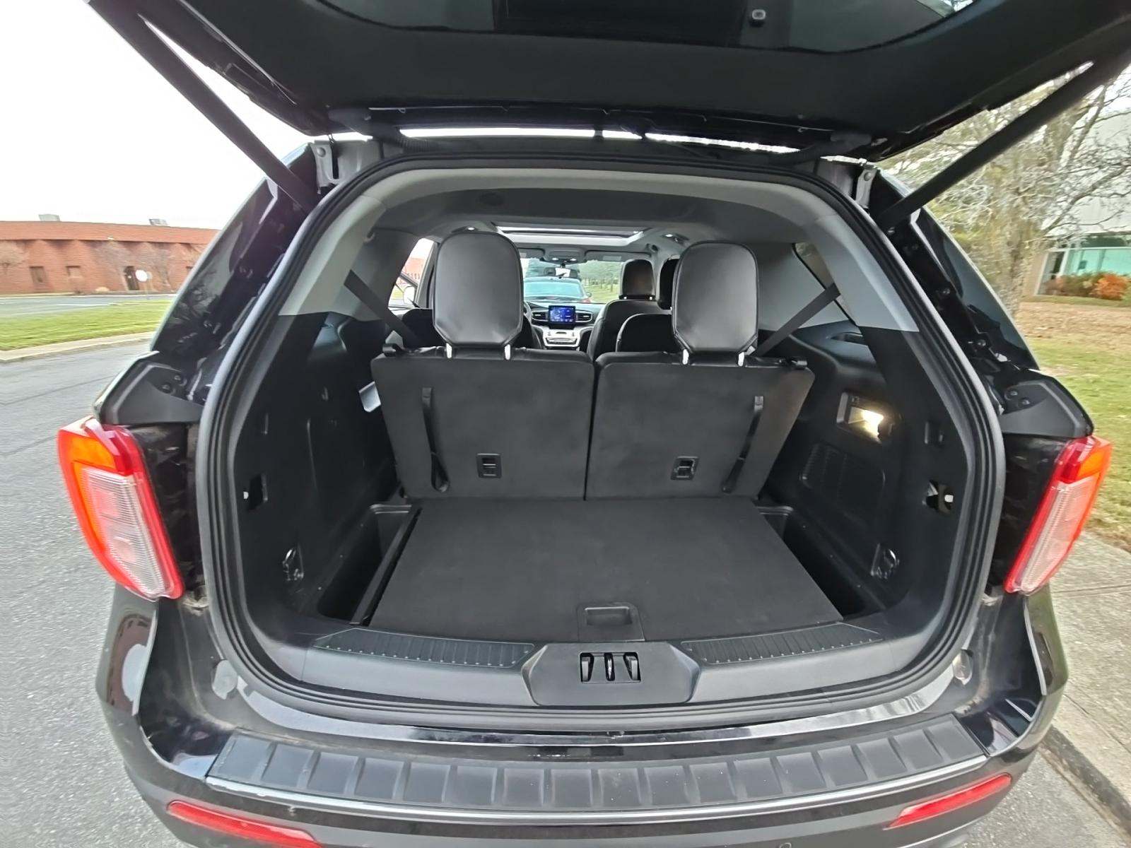 2022 Ford Explorer XLT AWD