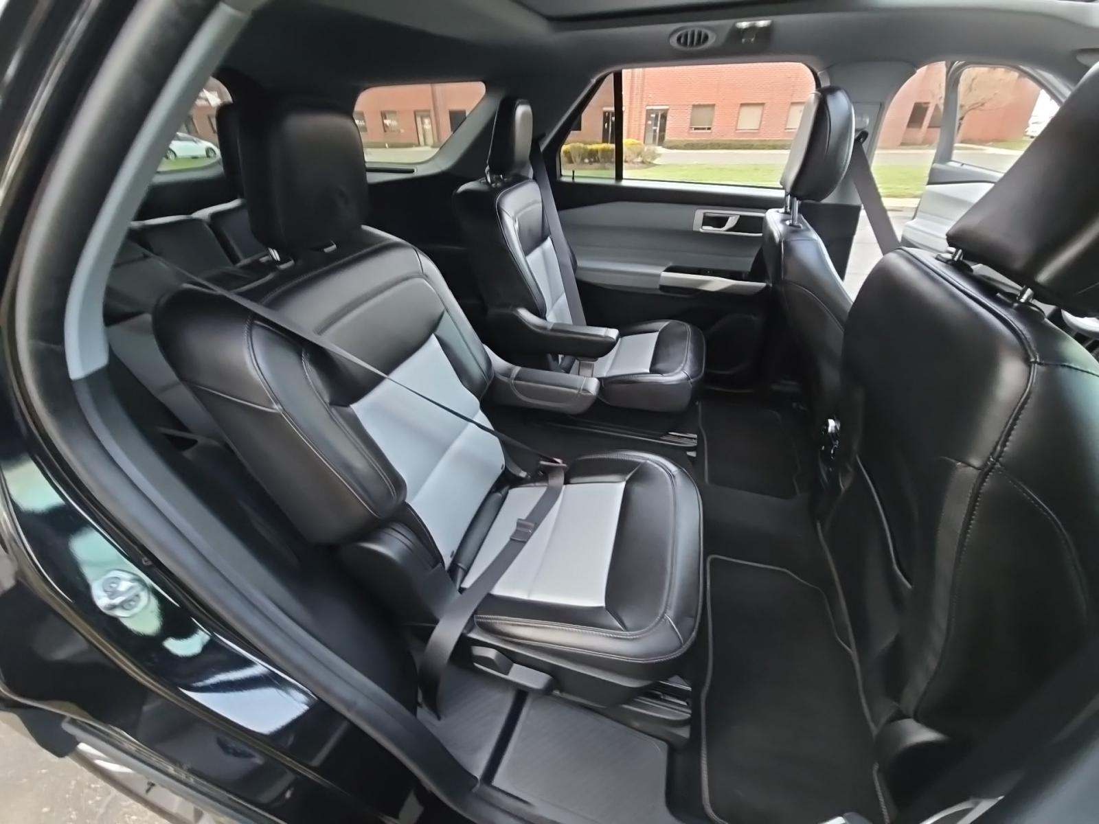 2022 Ford Explorer XLT AWD