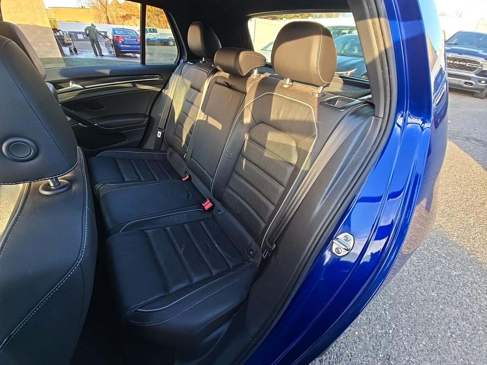 2019 Volkswagen Golf R 2.0T AWD