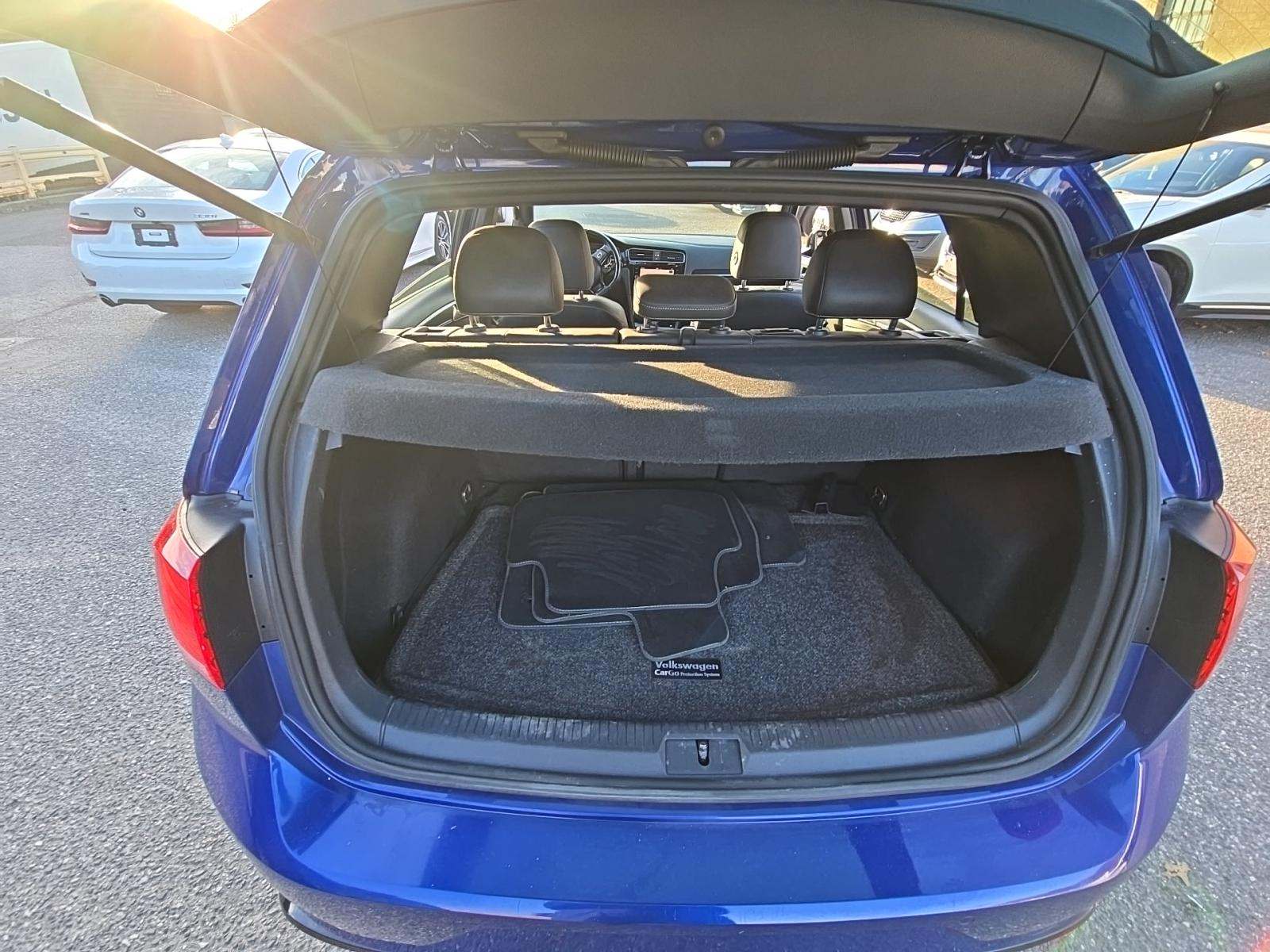 2019 Volkswagen Golf R 2.0T AWD