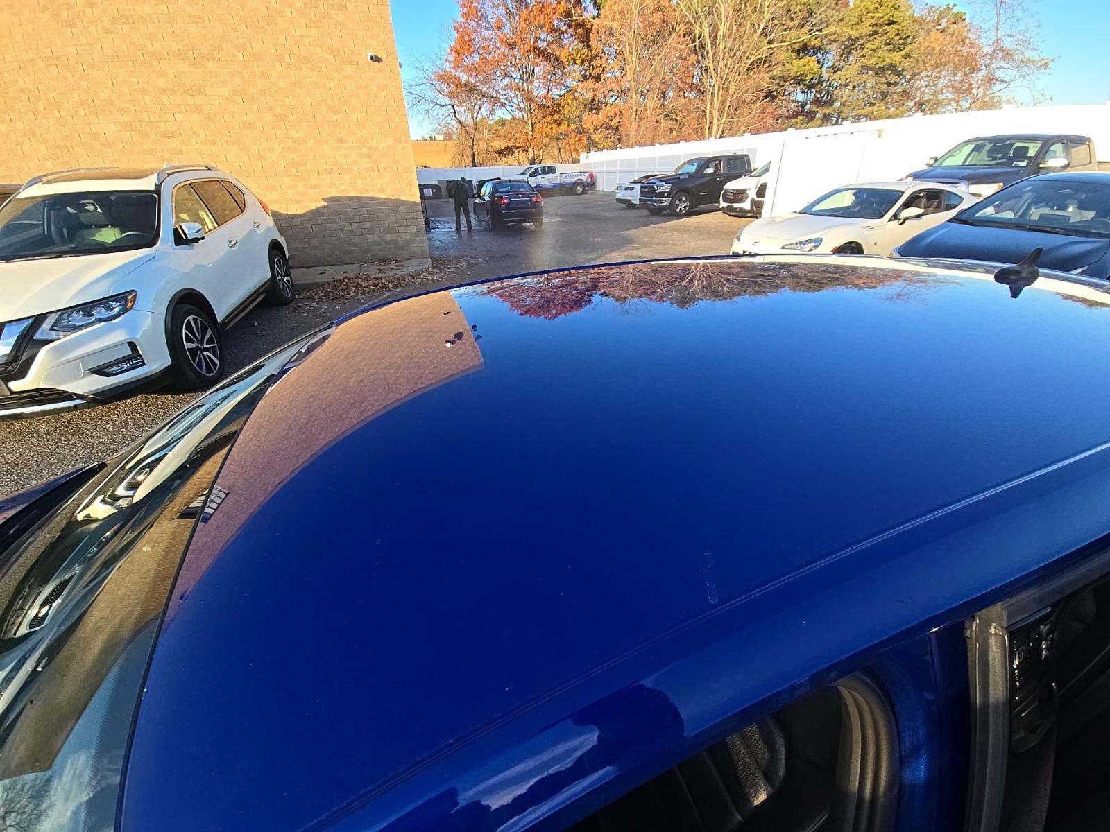 2019 Volkswagen Golf R 2.0T AWD