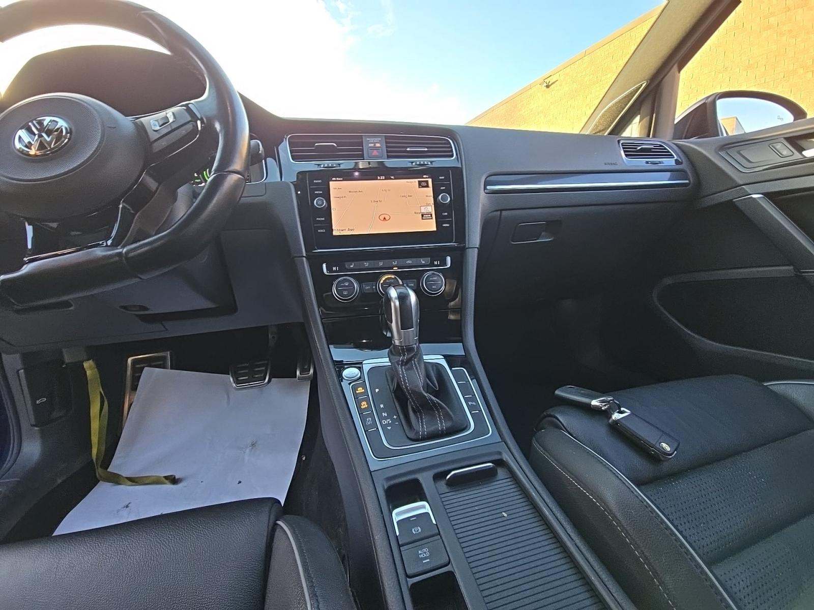 2019 Volkswagen Golf R 2.0T AWD