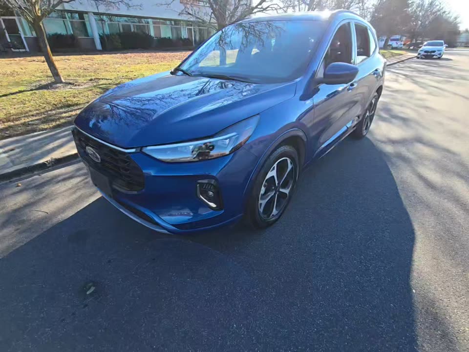 2023 Ford Escape Hybrid ST-Line Elite AWD