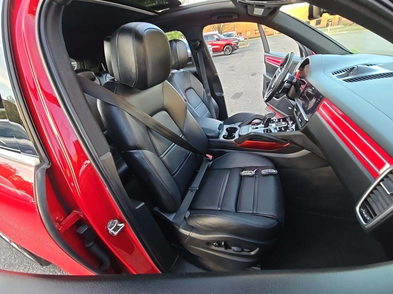 2022 Porsche Cayenne Base AWD