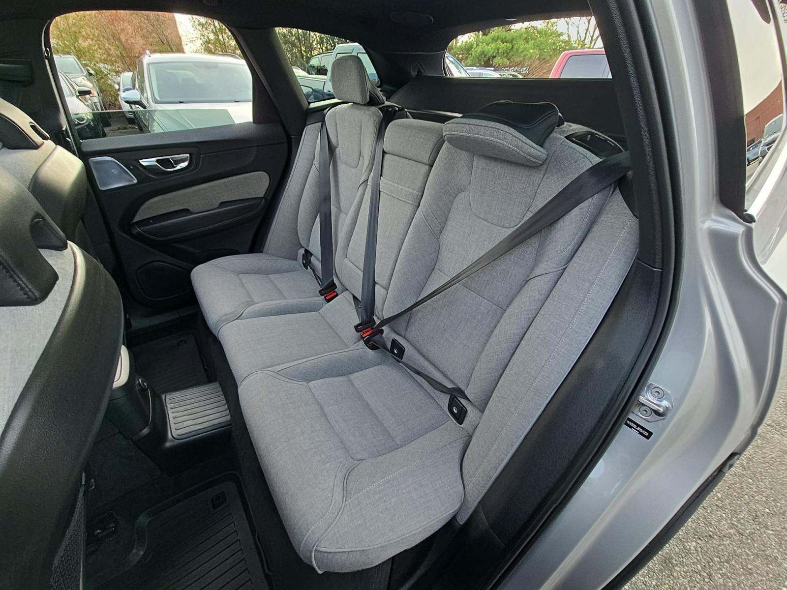 2022 Volvo XC60 Recharge T8 Inscription AWD