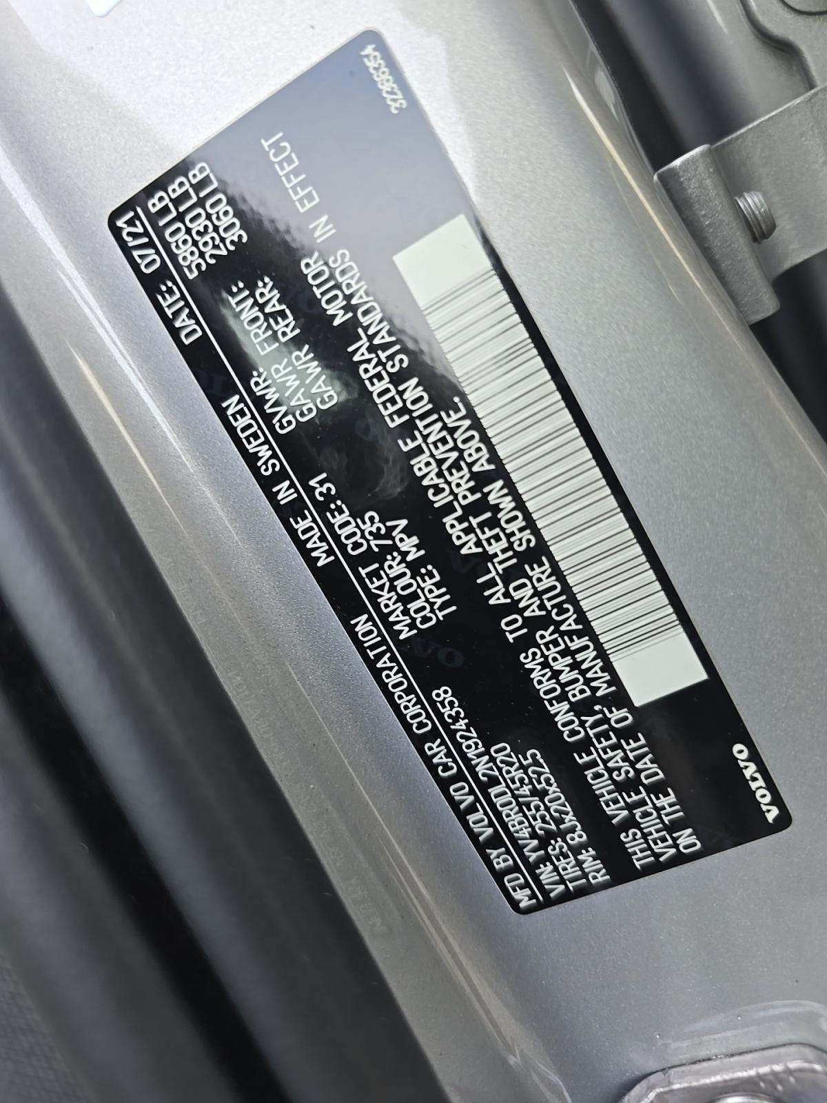 2022 Volvo XC60 Recharge T8 Inscription AWD