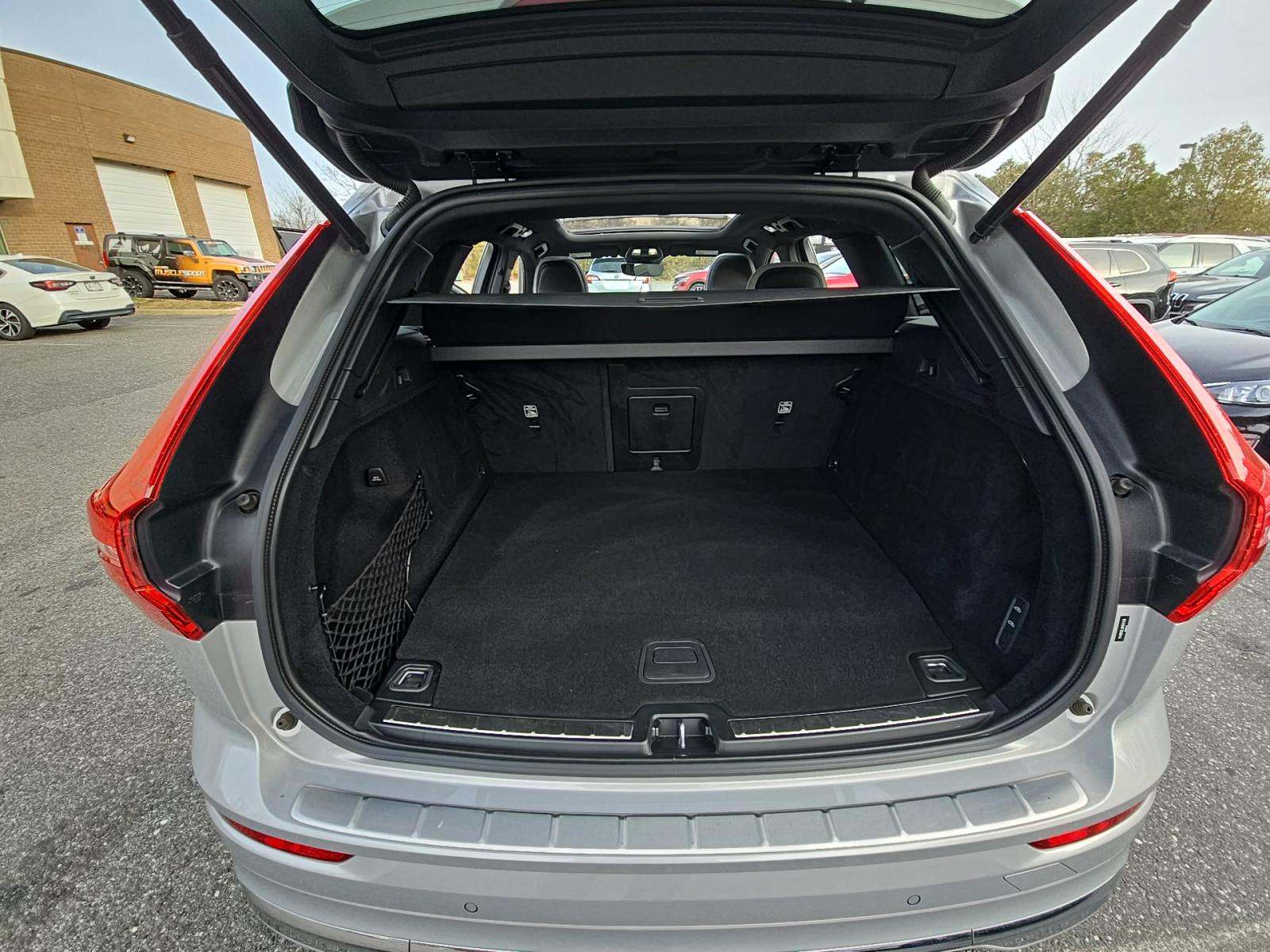 2022 Volvo XC60 Recharge T8 Inscription AWD