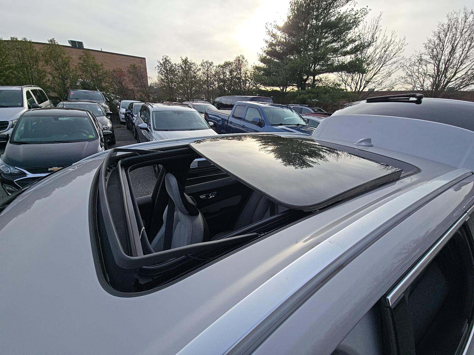 2022 Volvo XC60 Recharge T8 Inscription AWD