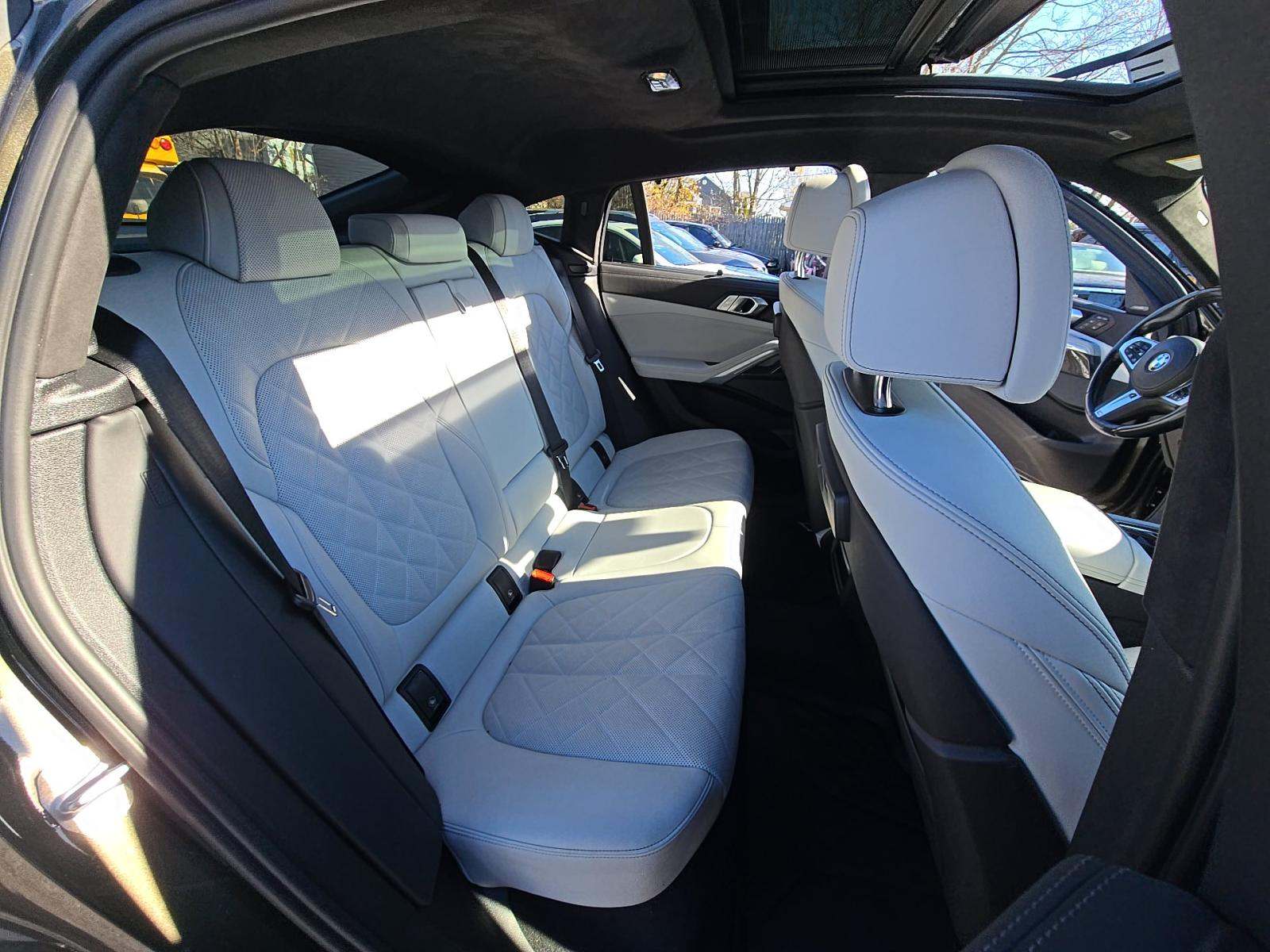 2023 BMW X6 M50i AWD