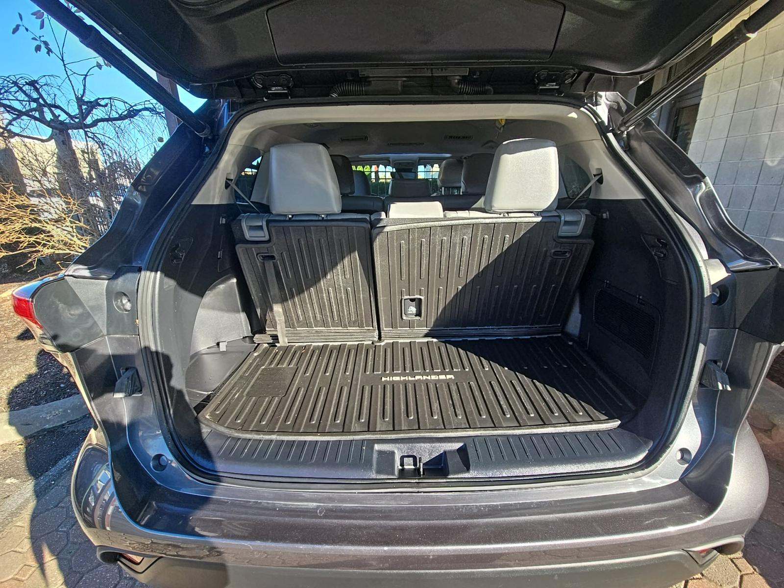 2022 Toyota Highlander XLE AWD