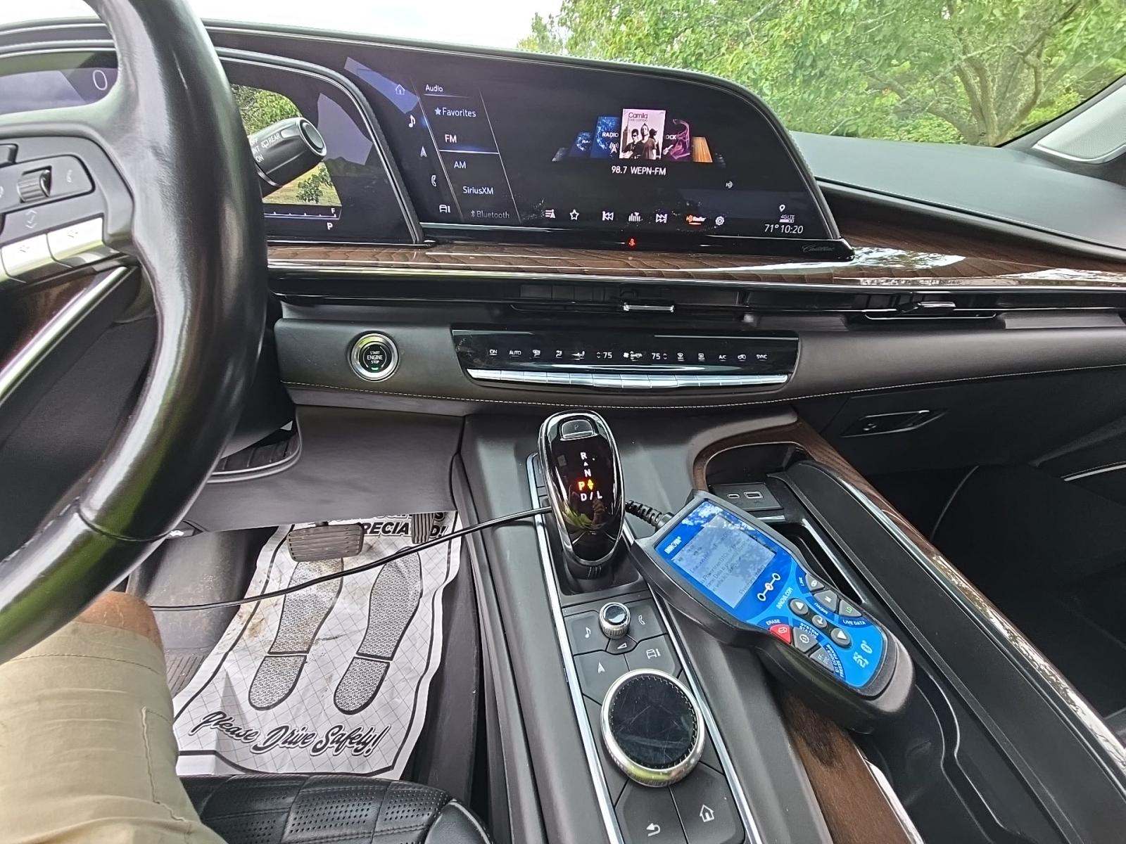 2021 Cadillac Escalade Sport Platinum AWD