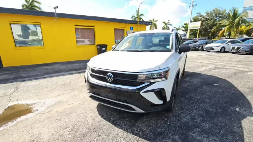 2023 Volkswagen Taos S