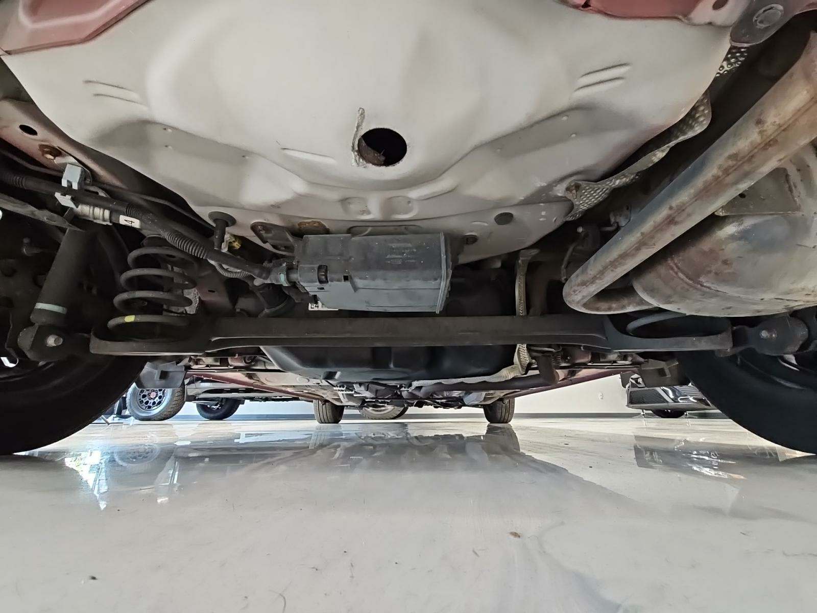 2014 Toyota Yaris LE FWD